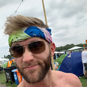 Meet your Posher, Joshua